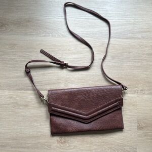 flat brown purse